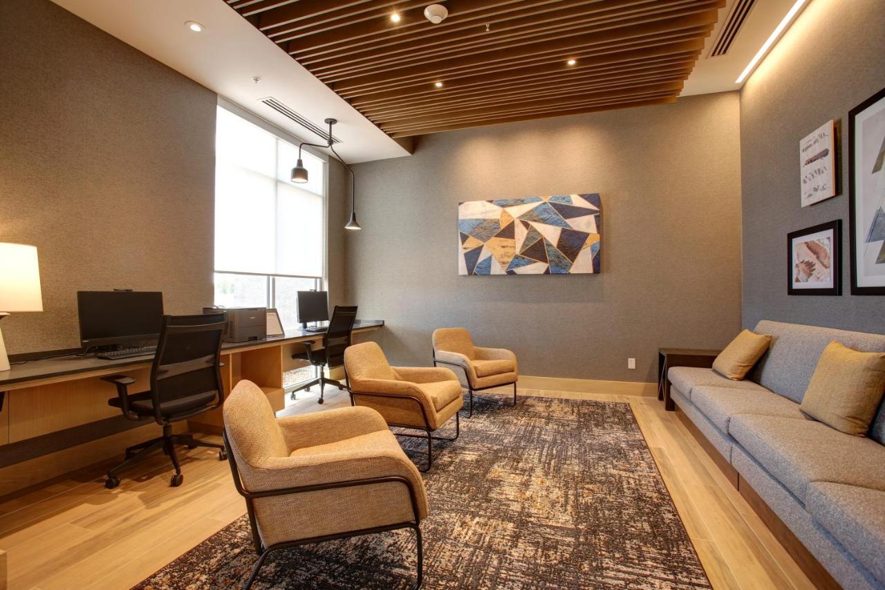 Hyatt Place At Wichita State University Экстерьер фото